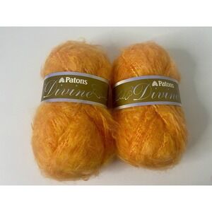 Patons Divine Yarn Color Orange 2 Skeins Acrylic Mohair‎ Blend